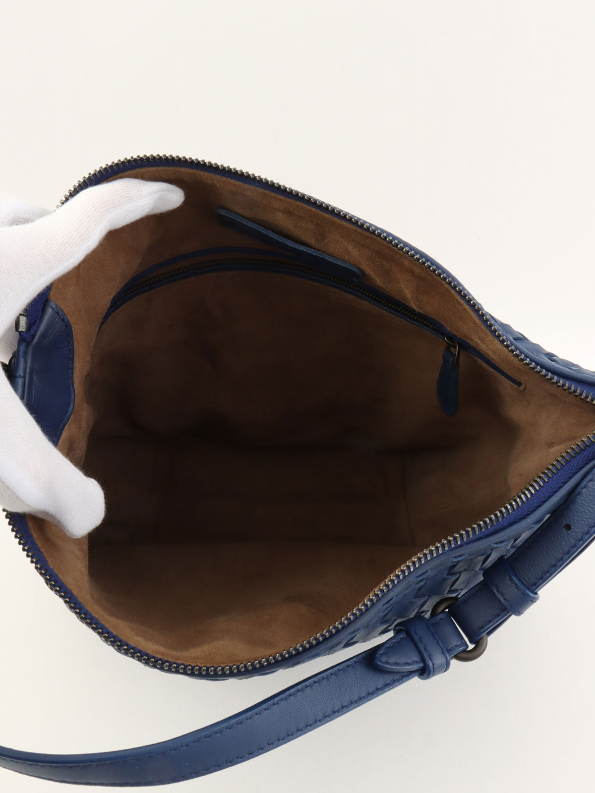 蓝色 Intrecciato 单肩包