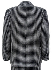 Houndstooth pattern set-up in gray/black