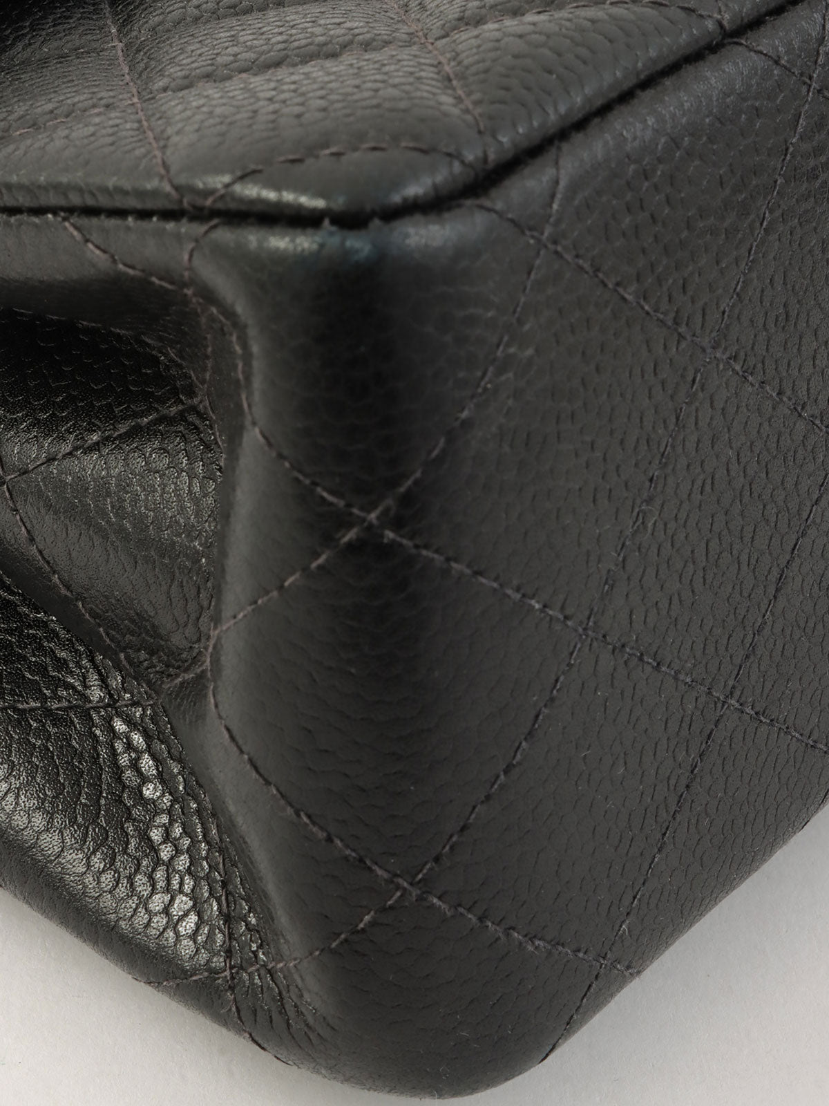 1997 Caviar Skin Double Face Classic Flap Chain Bag in Black