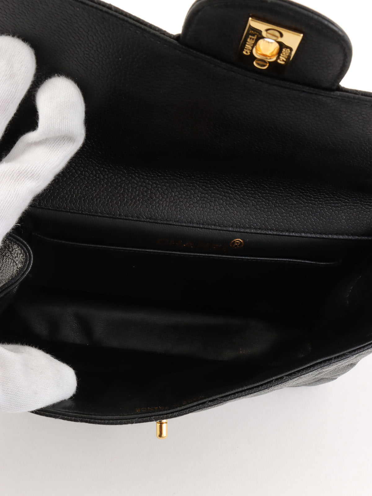 1997 Caviar Skin Double Face Classic Flap Chain Bag in Black