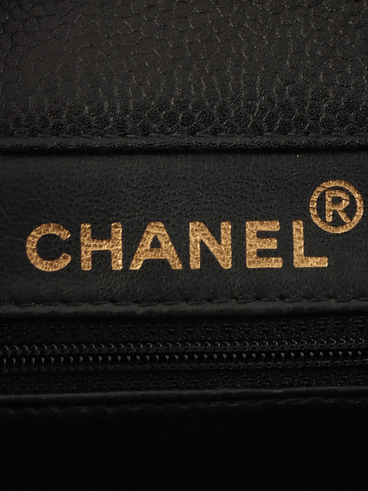 1997 Caviar Skin Double Face Classic Flap Chain Bag in Black