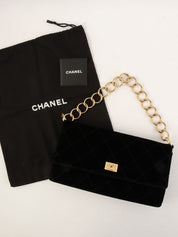 2001 Velvet CC Plate Chain Shoulder Bag Black