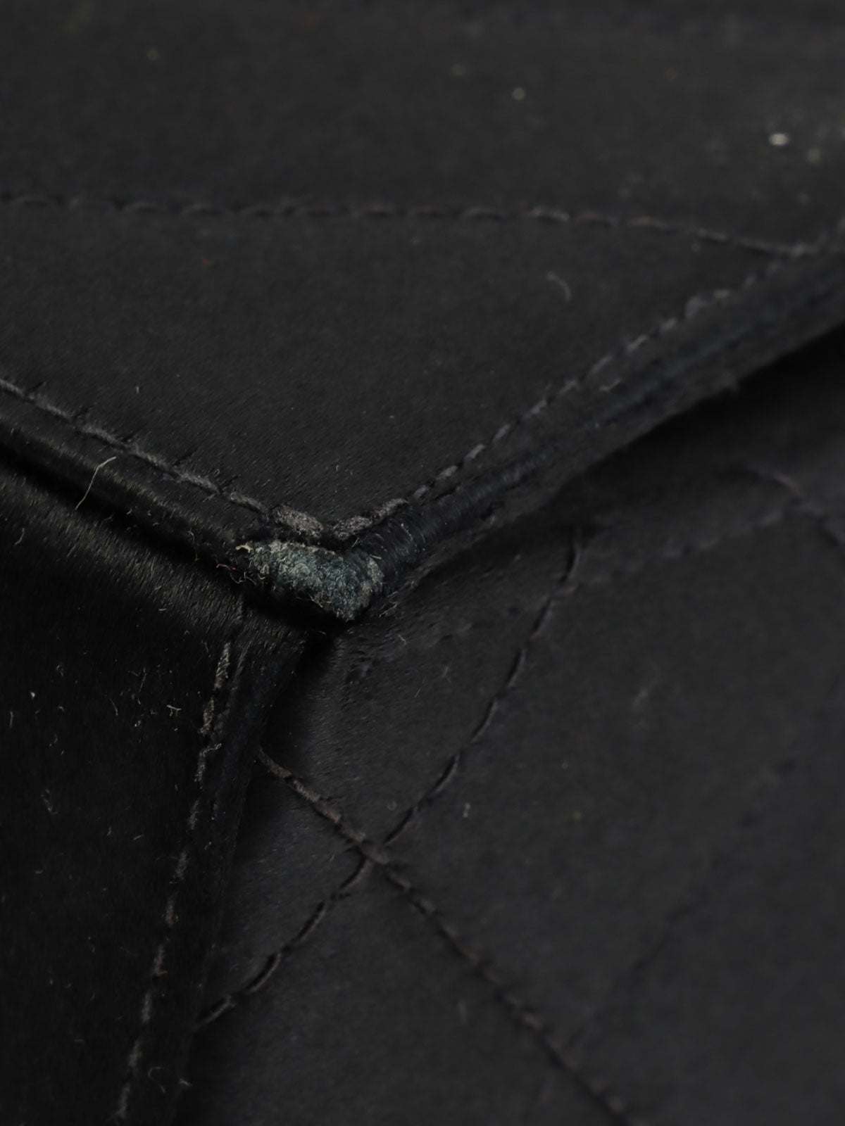 1992年頃製 シルクサテンCCターンロックショルダーバッグ ブラック