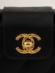 1992年頃製 シルクサテンCCターンロックショルダーバッグ ブラック