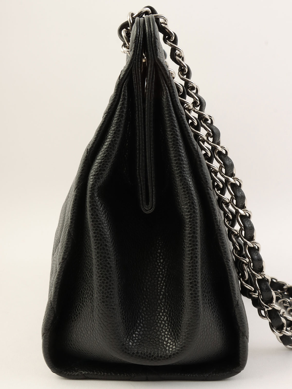 2012年頃製　キャビアスキンチェーンショルダーバッグ　ブラック