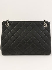 2012年頃製　キャビアスキンチェーンショルダーバッグ　ブラック