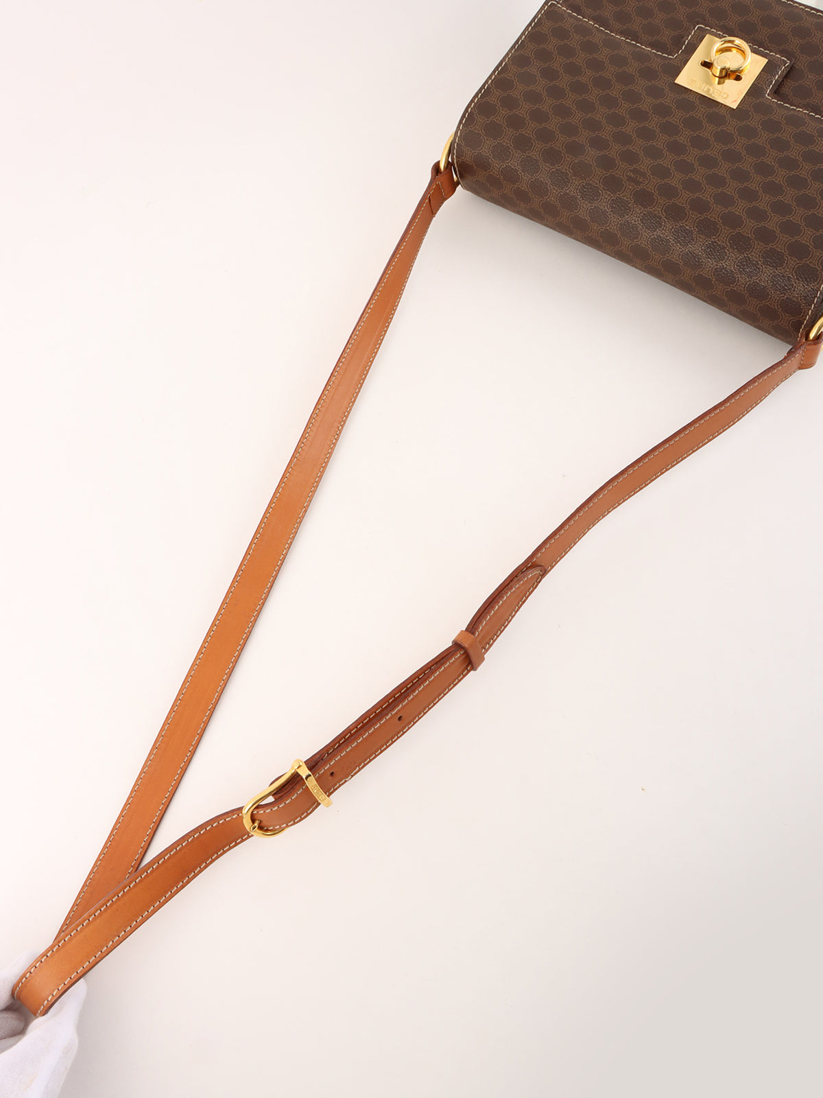 Macadam Pattern Ring Logo Plate Shoulder Bag Brown