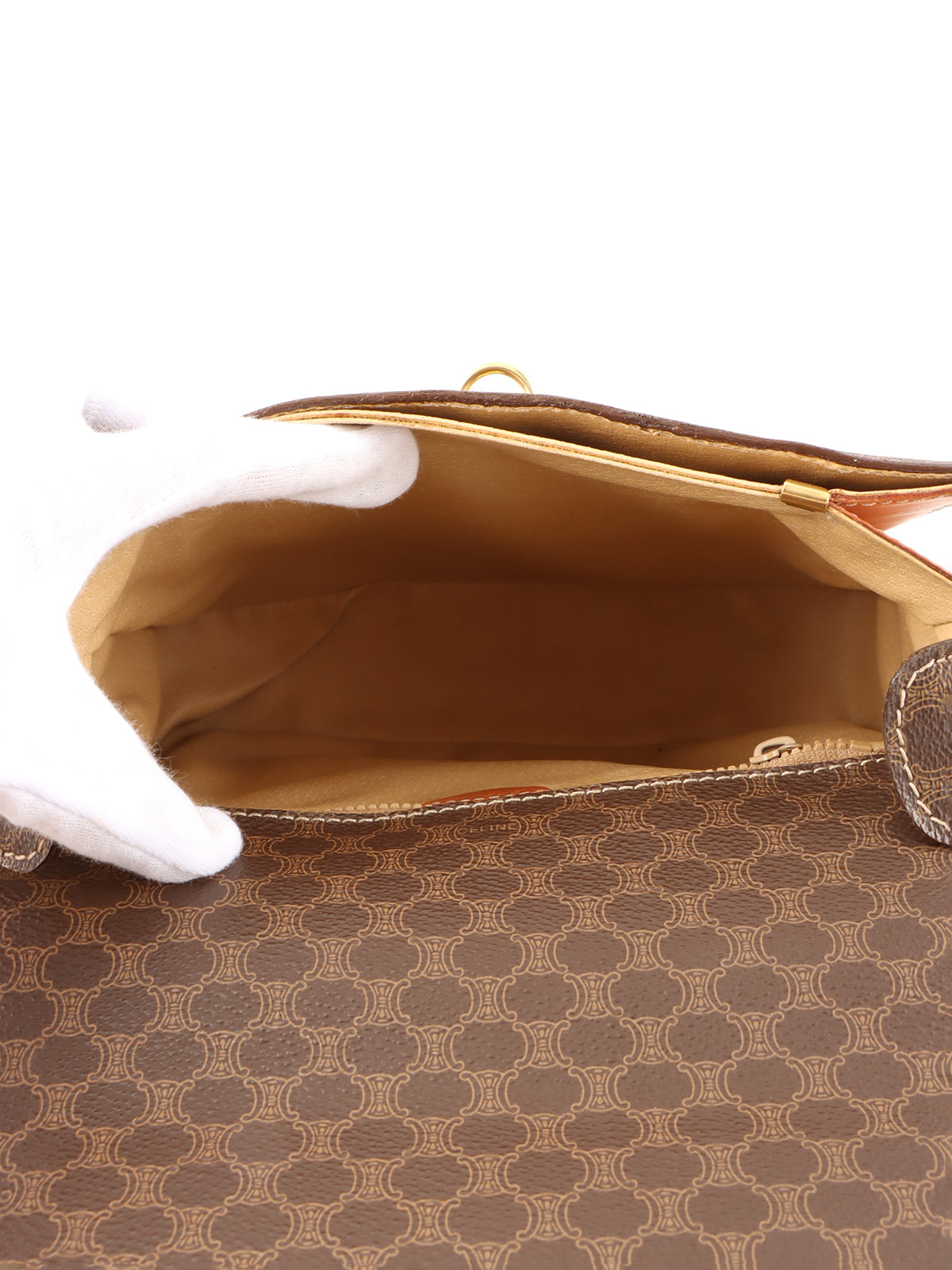 マカダムパターンリングロゴプレートショルダーバッグ ブラウン