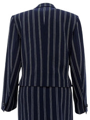 海军蓝和白色条纹图案