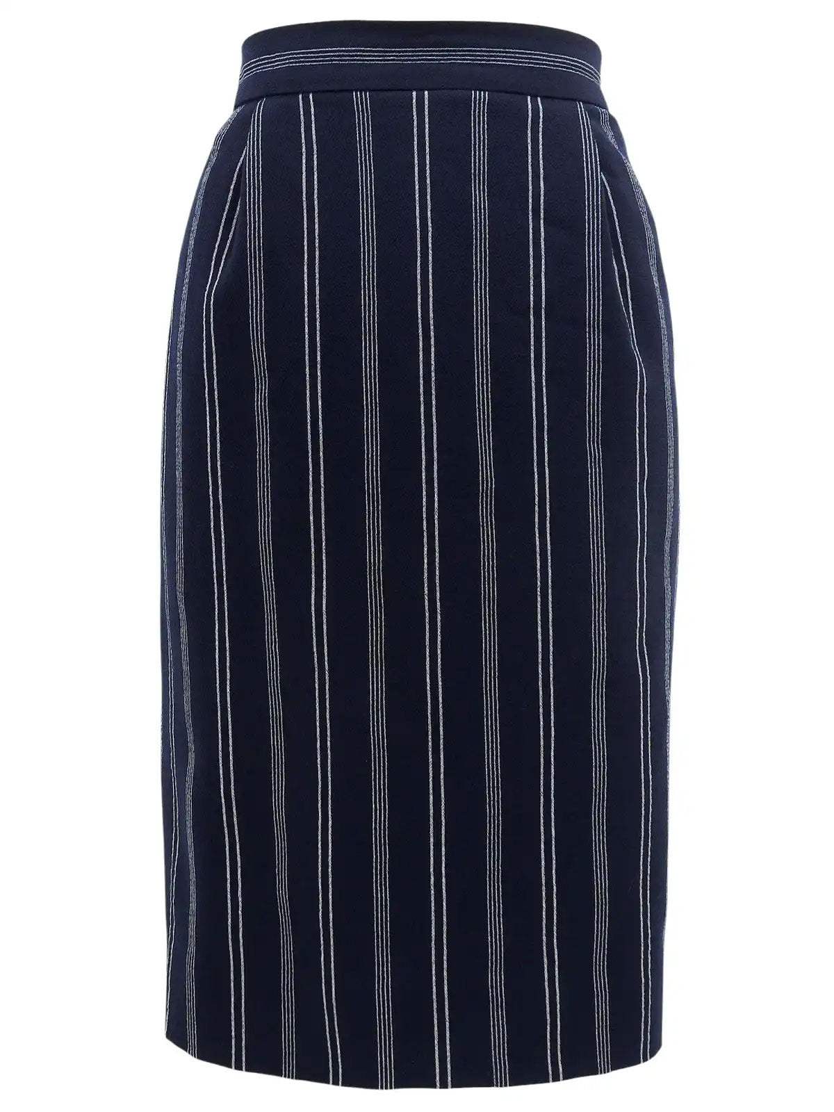 海军蓝和白色条纹图案