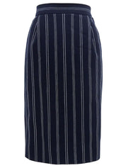 海军蓝和白色条纹图案