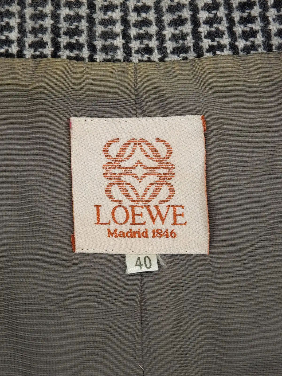 ツイードロゴボタンセットアップ　ブラック/ホワイト