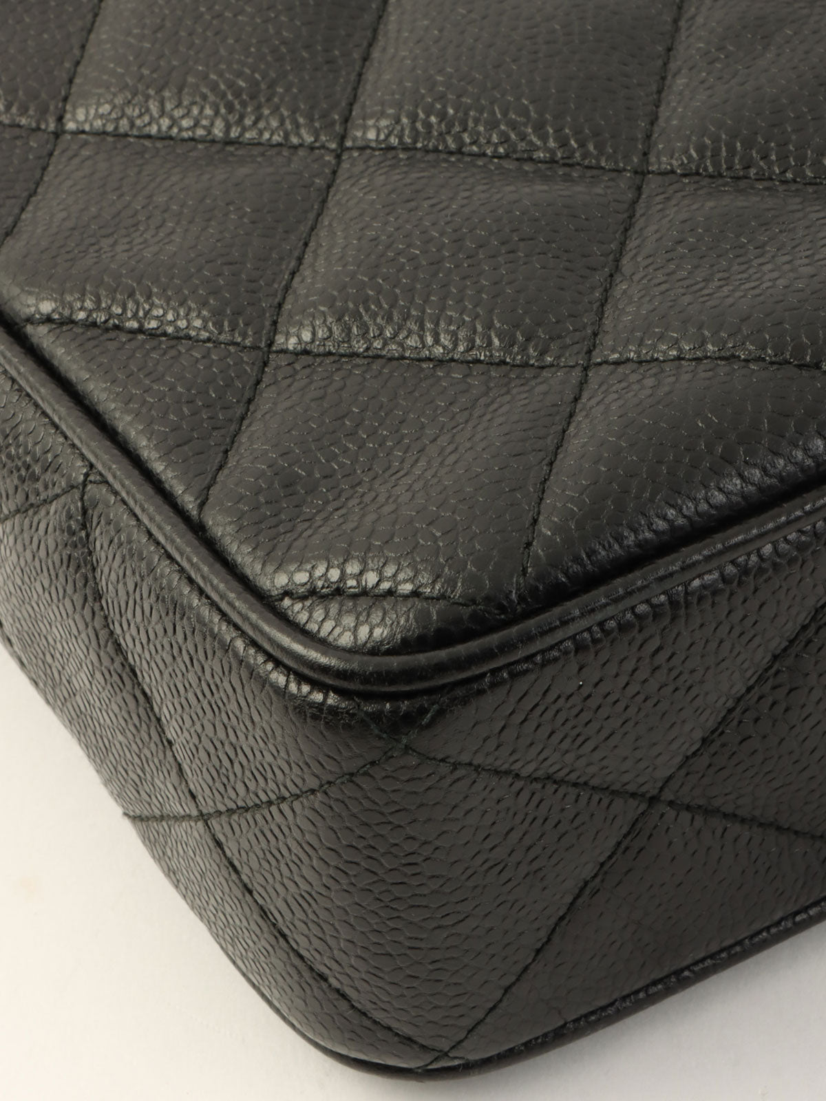 1992年頃製 キャビアスキンCCマークボールチャームチェーンショルダーバッグ ブラック