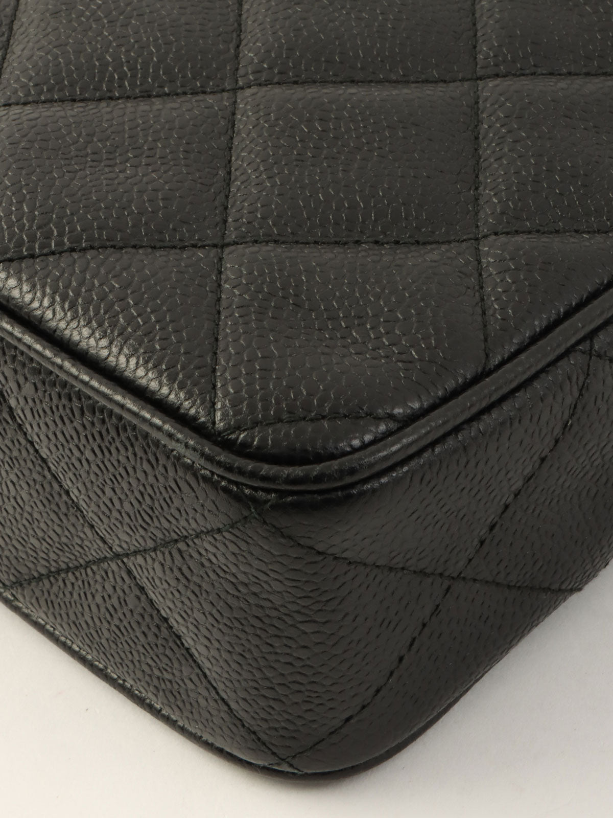1992 Caviar Skin CC Mark Ball Charm Chain Shoulder Bag Black