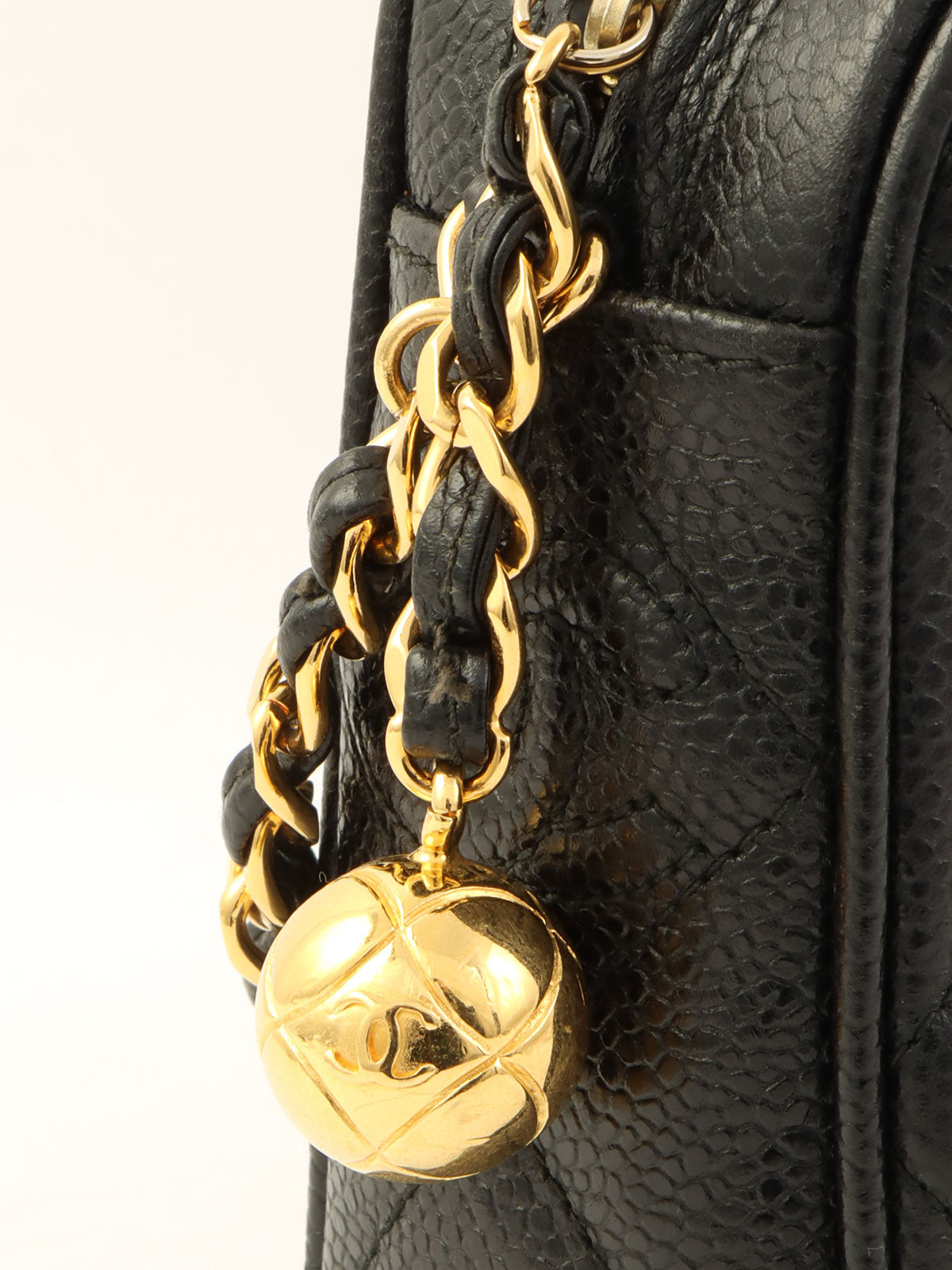 1992年頃製 キャビアスキンCCマークボールチャームチェーンショルダーバッグ ブラック