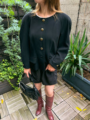 Wool design button collarless jacket in black