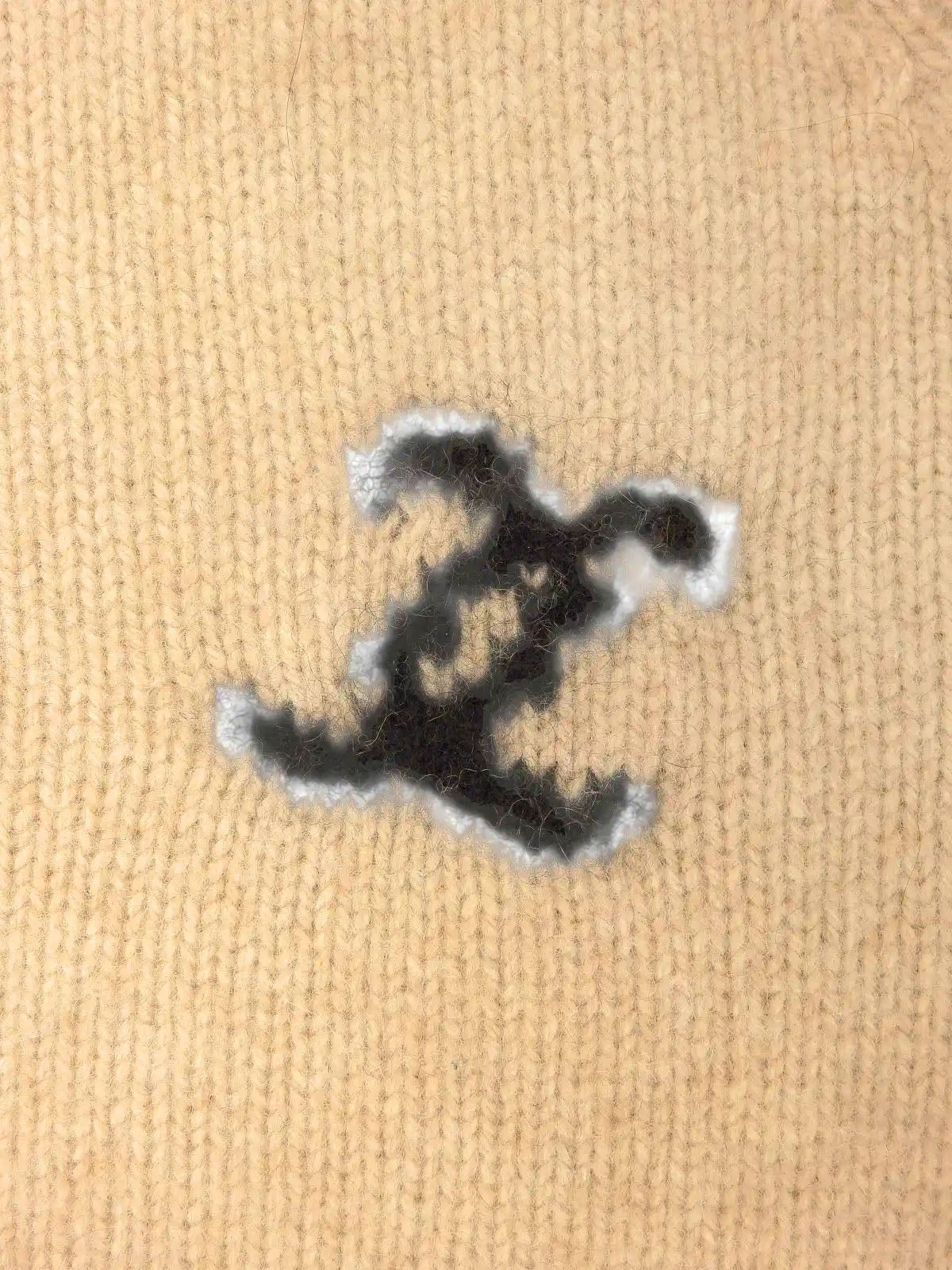 CCマークニットセーター ベージュ/マルチ