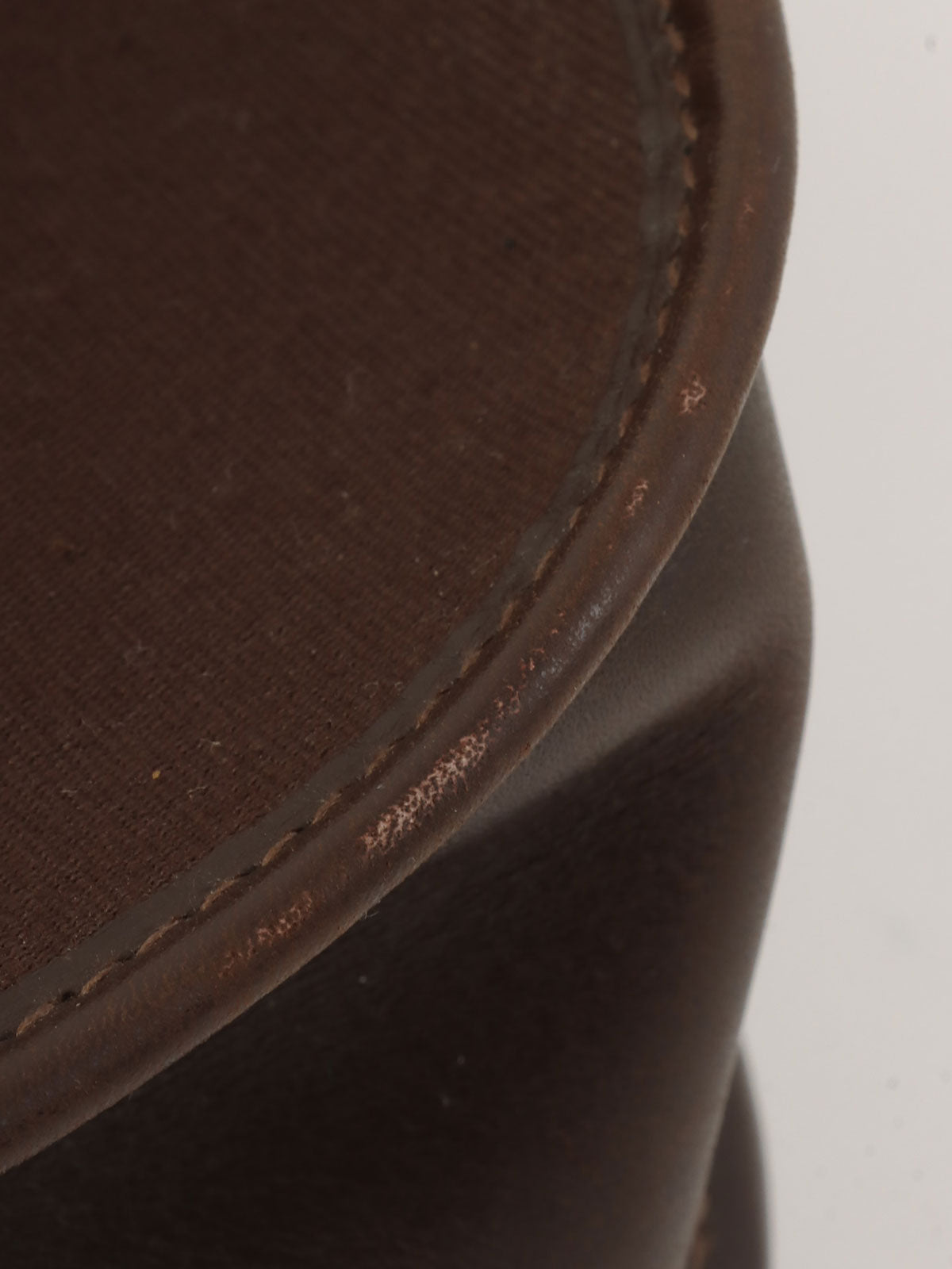 2010 Evelyn GM Chocolat