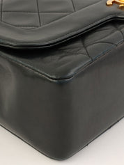 Around 1990 Made Matelasse Stitch CC Turn-lock Chain Shoulder Bag Black