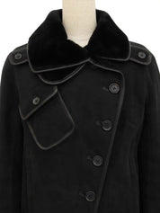 ロゴボタンデザインムートンジャケット　ブラック