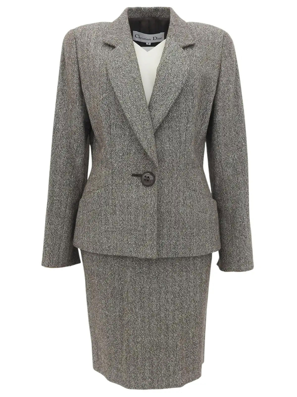 Herringbone Pattern Set Up Brown