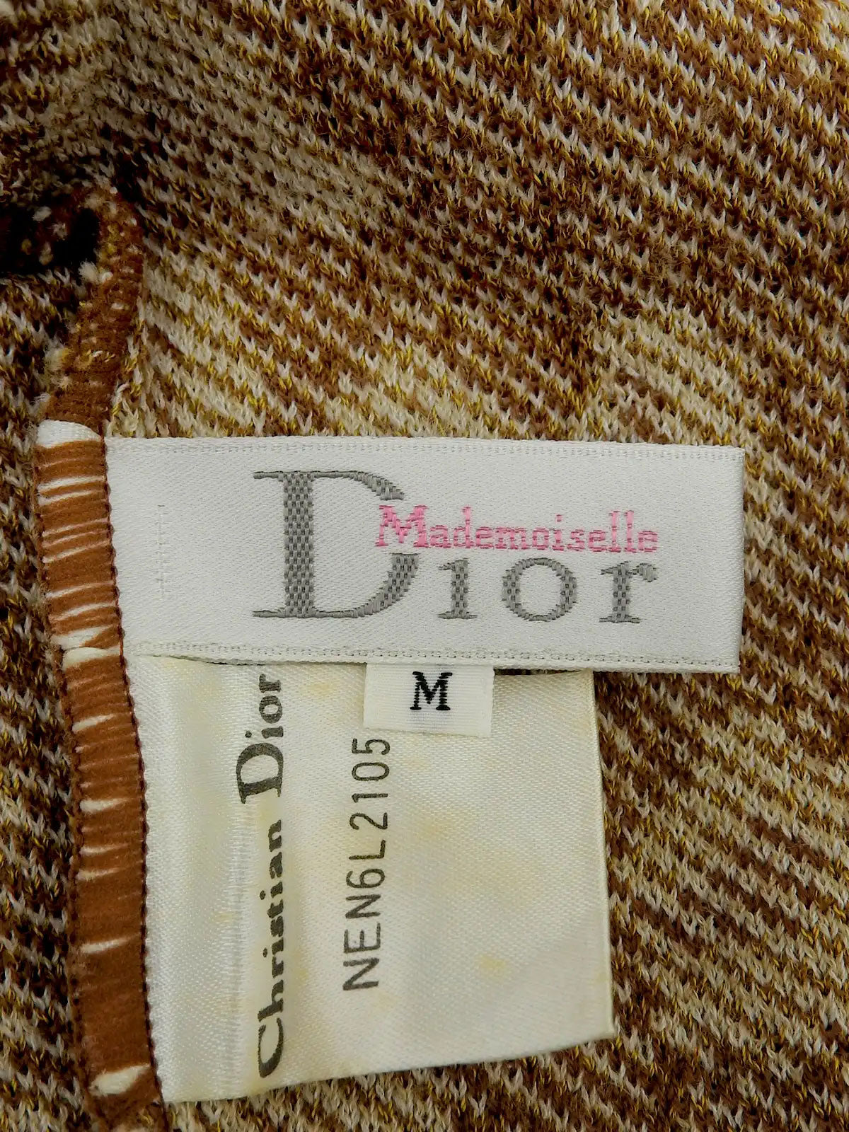 Leopard print ensemble in beige/brown