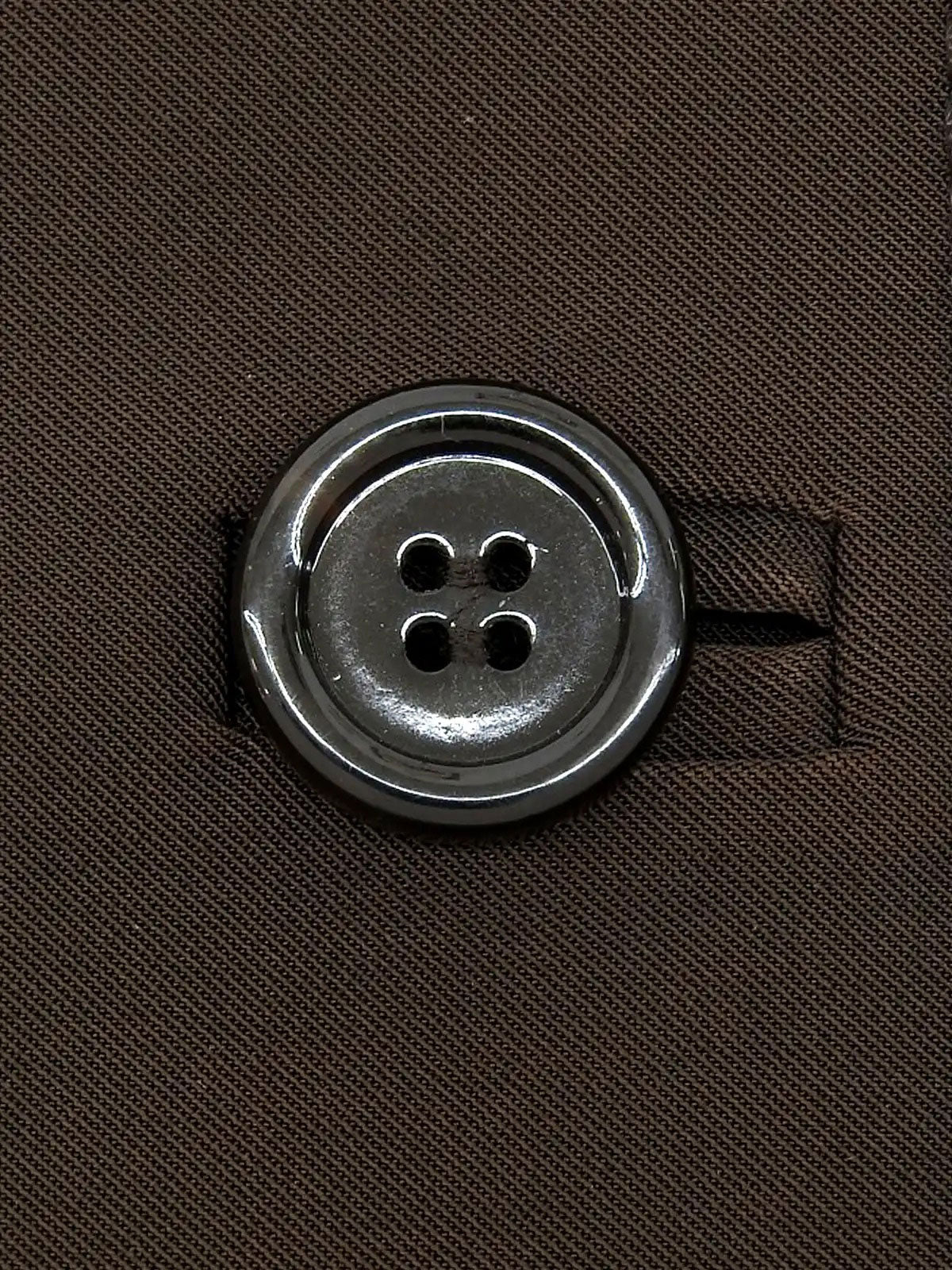 ナイロンジャケット　ブラウン