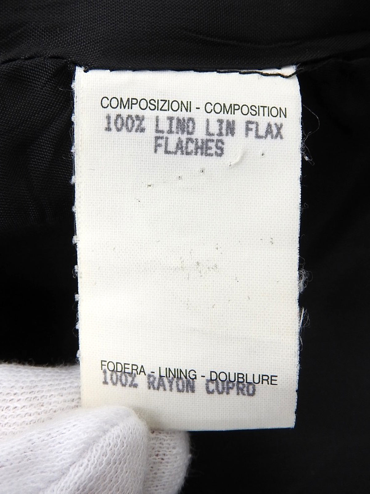 Linen logo button jacket in black