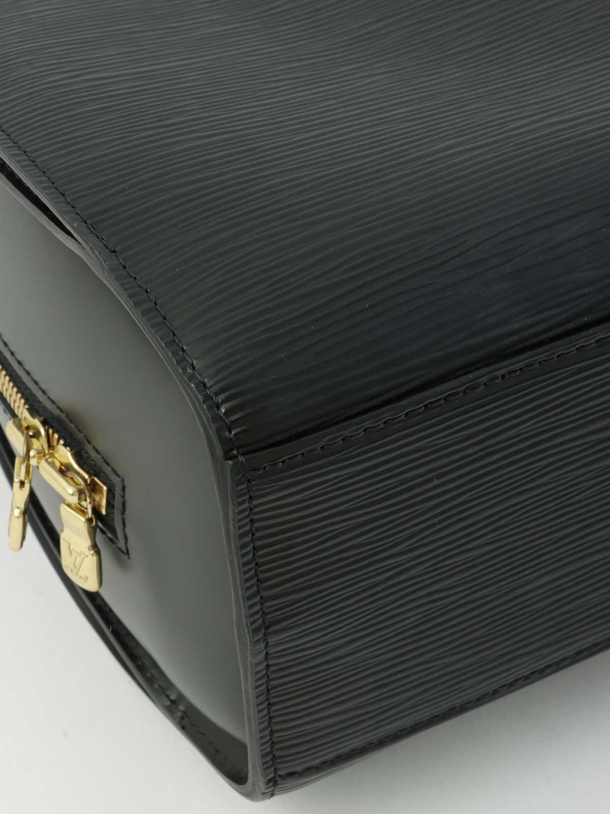 2004年製 エピポンヌフ ノワール