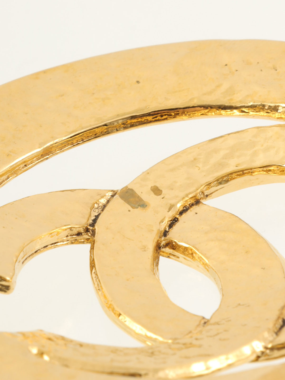 1994年製 ラウンドカットアウトCCマークブローチ ゴールド