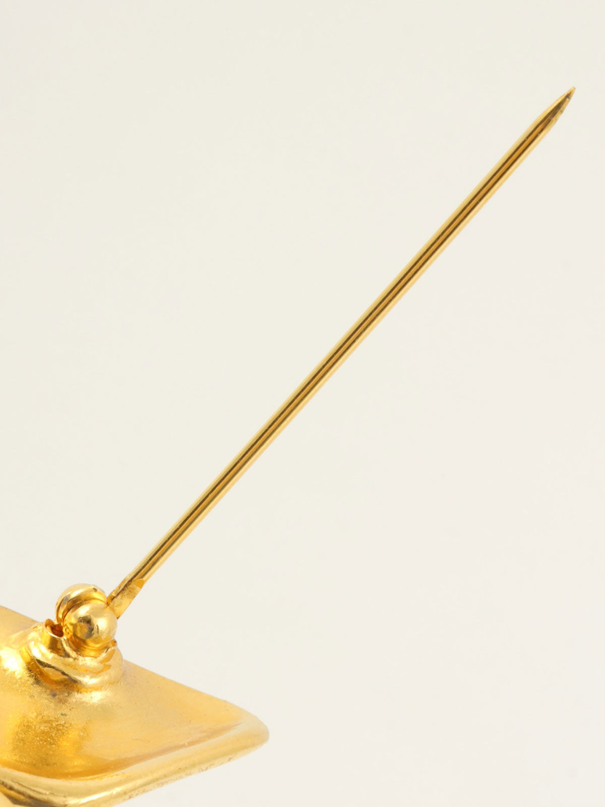 1995 Flower Motif CC Mark Brooch Gold