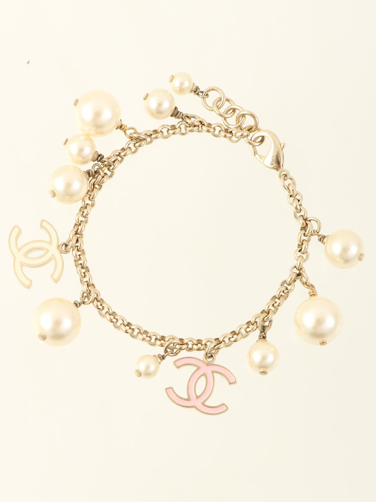 2011 CC Mark Pearl Bracelet Gold/White
