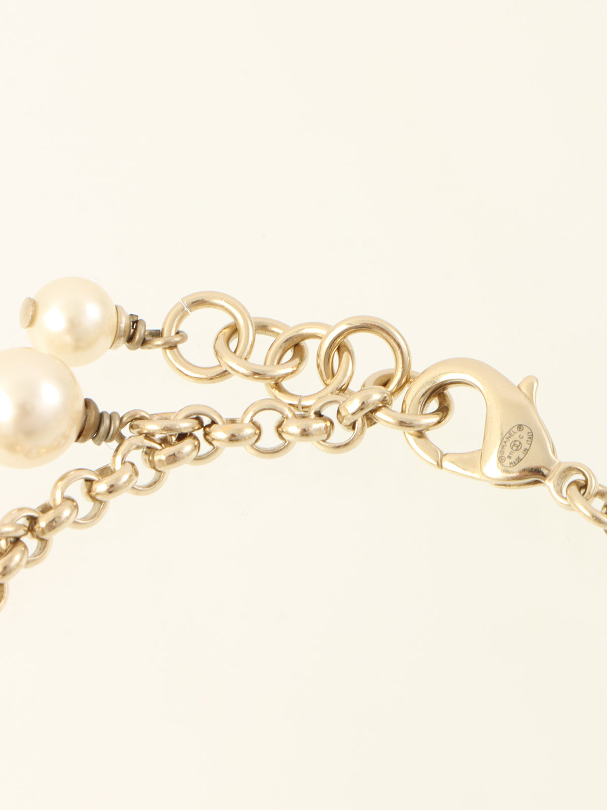 2011年頃製 CCマークパールブレスレット ゴールド/ホワイト
