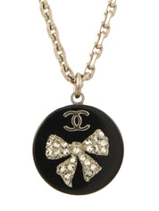 2010 Rhinestone Ribbon Motif CC Mark Round Necklace in Silver/Black