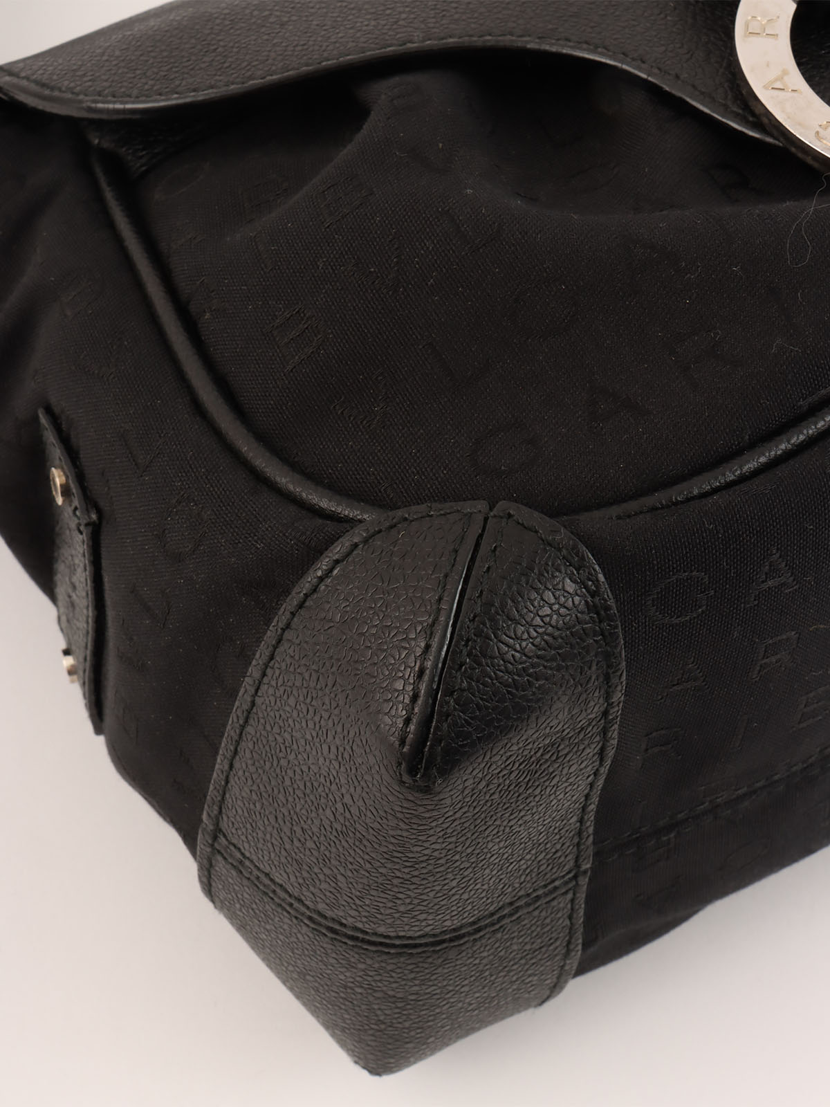 ブルガリブルガリロゴマニアワンショルダーバッグ ブラック