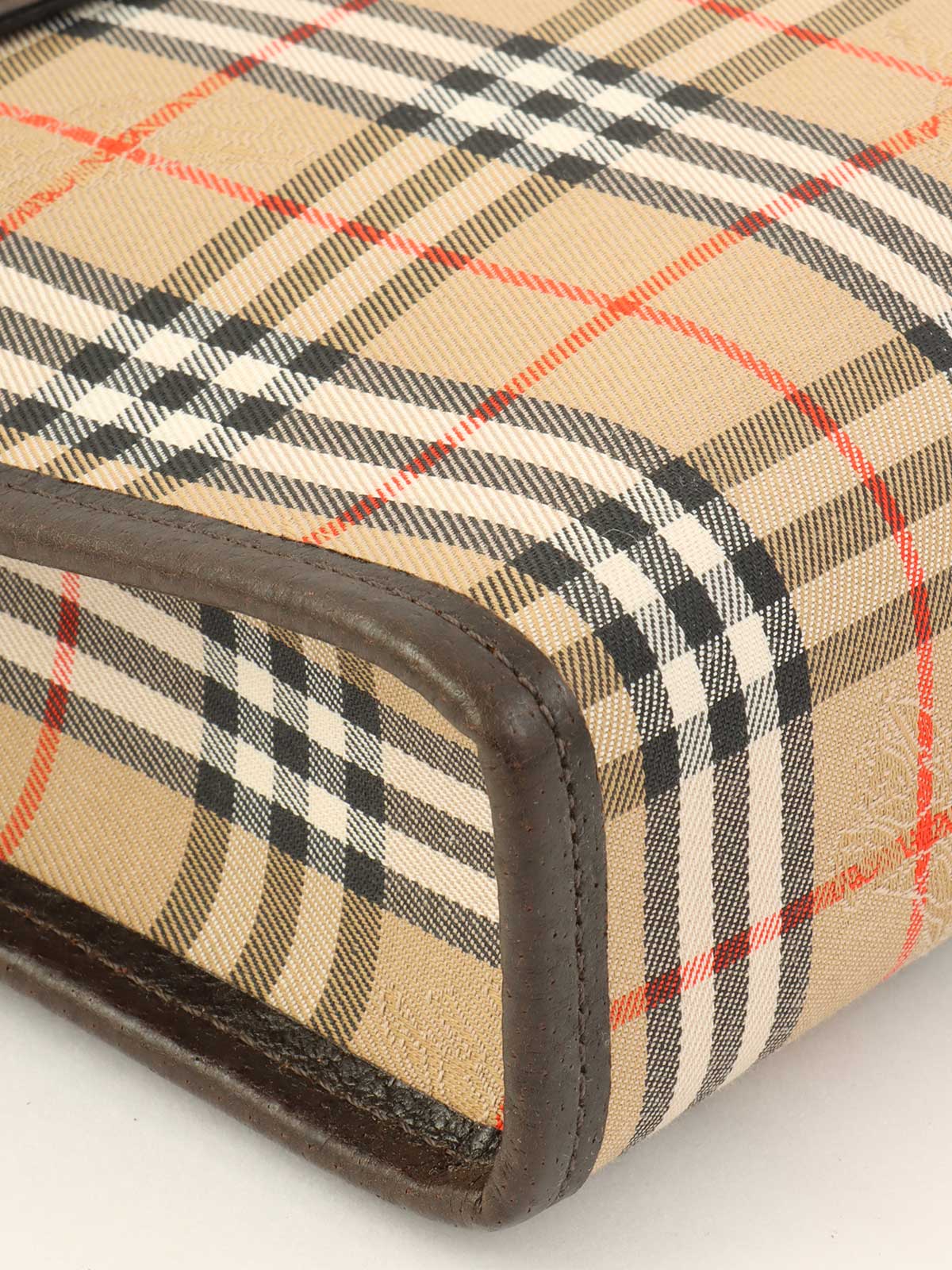 ノバチェックロゴクラッチバッグ　ベージュ/ダークブラウン