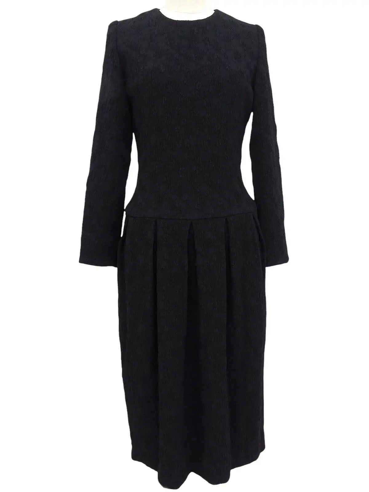 Design Pattern Long Sleeve Dress in Black