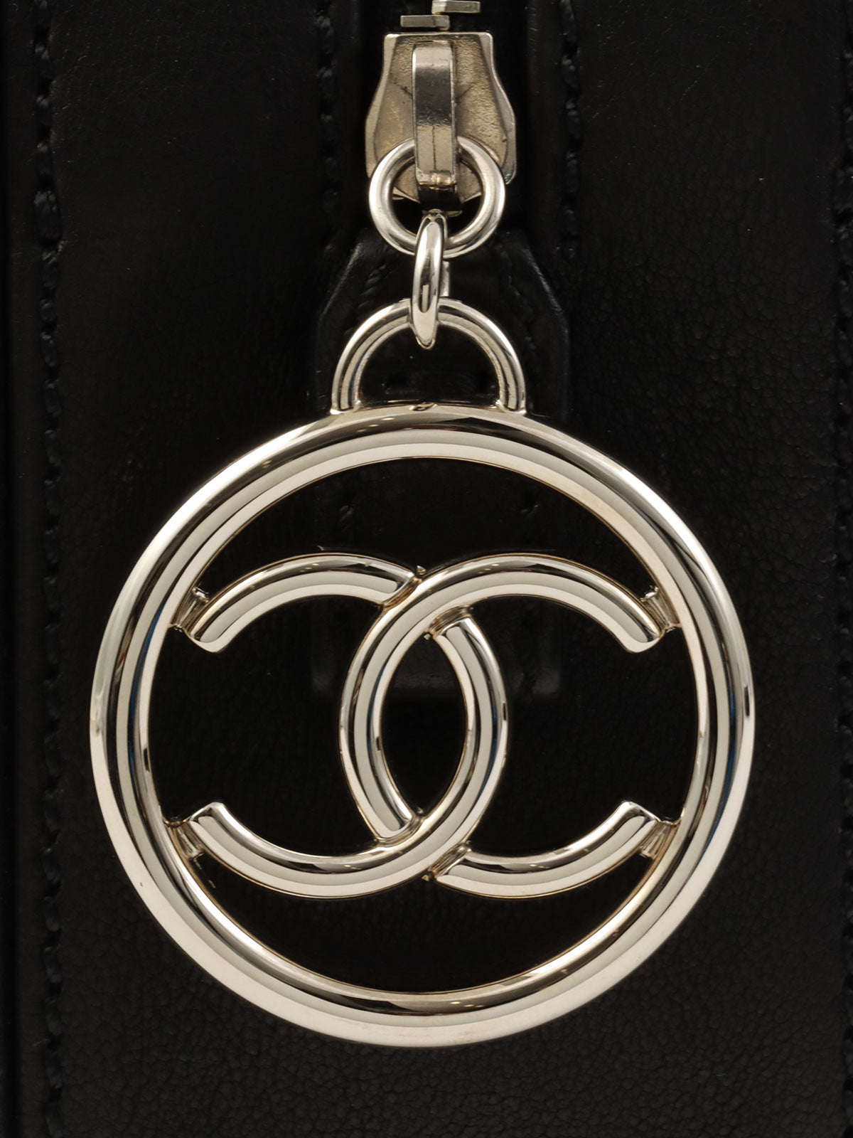 2005年頃製 CCマークチャームハンドバッグ ブラック