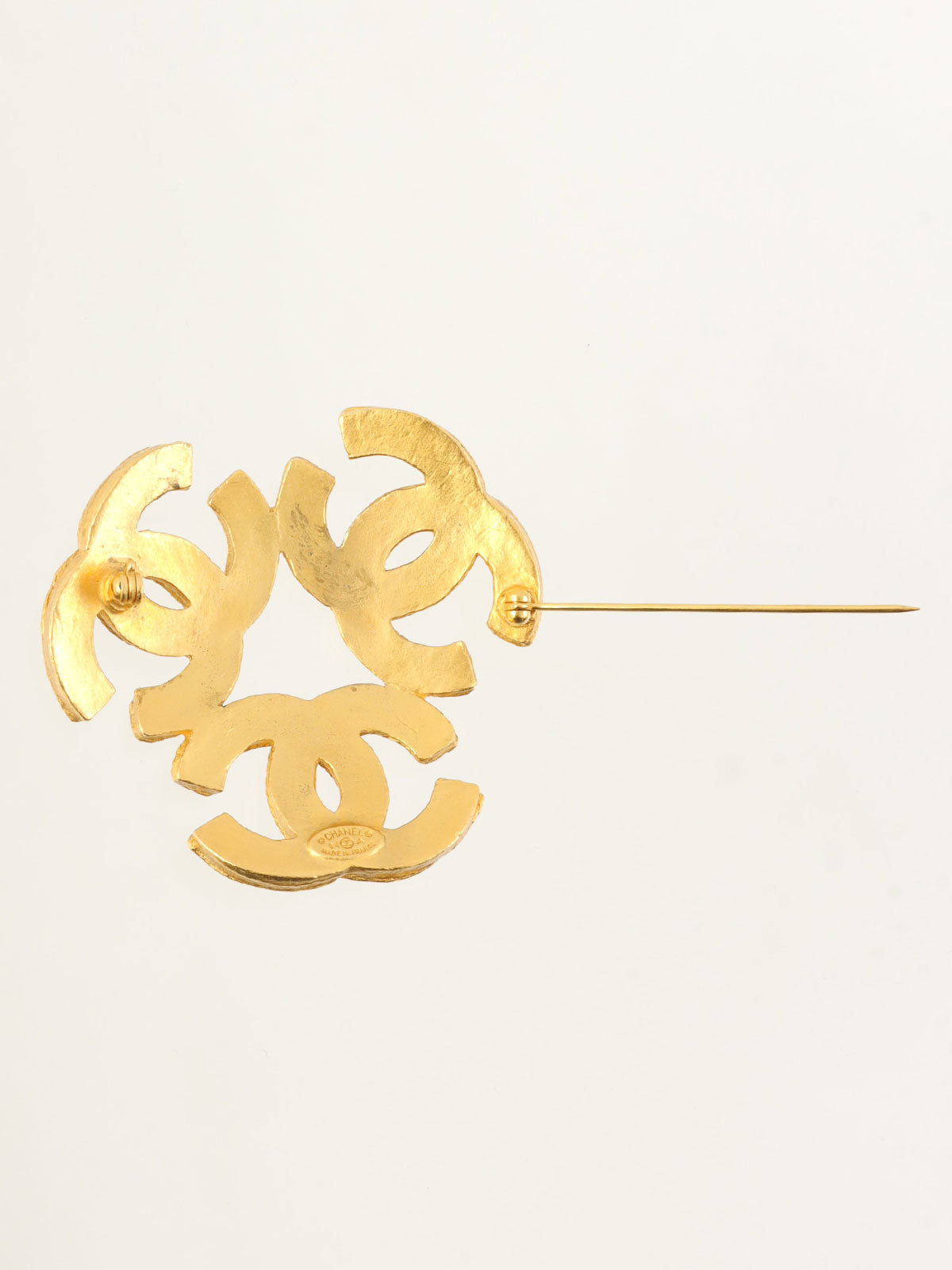 1994年製 トリプルCCマークブローチ ゴールド