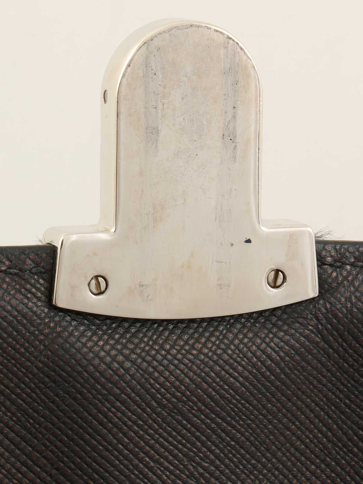 Quilted Logo Plate Chain Shoulder Bag in Black