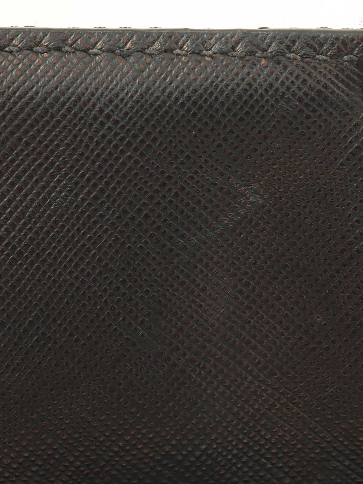 Quilted Logo Plate Chain Shoulder Bag in Black