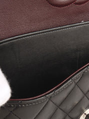 2009年頃製　クラシックフラップチェーンバッグ25cm　ブラック