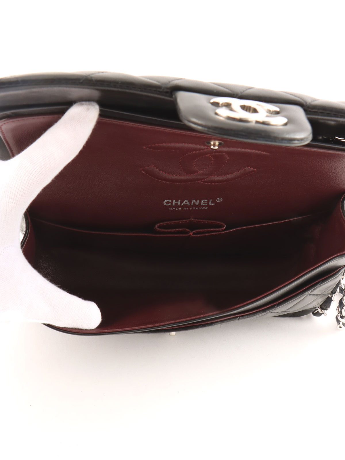 2009年頃製　クラシックフラップチェーンバッグ25cm　ブラック