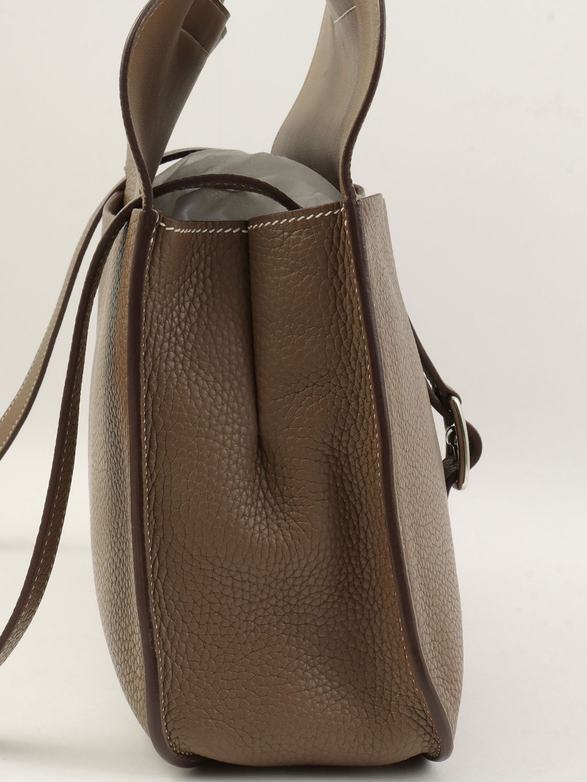 2019年製 アルザン31 エトゥープ