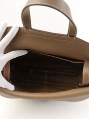 2019年製 アルザン31 エトゥープ