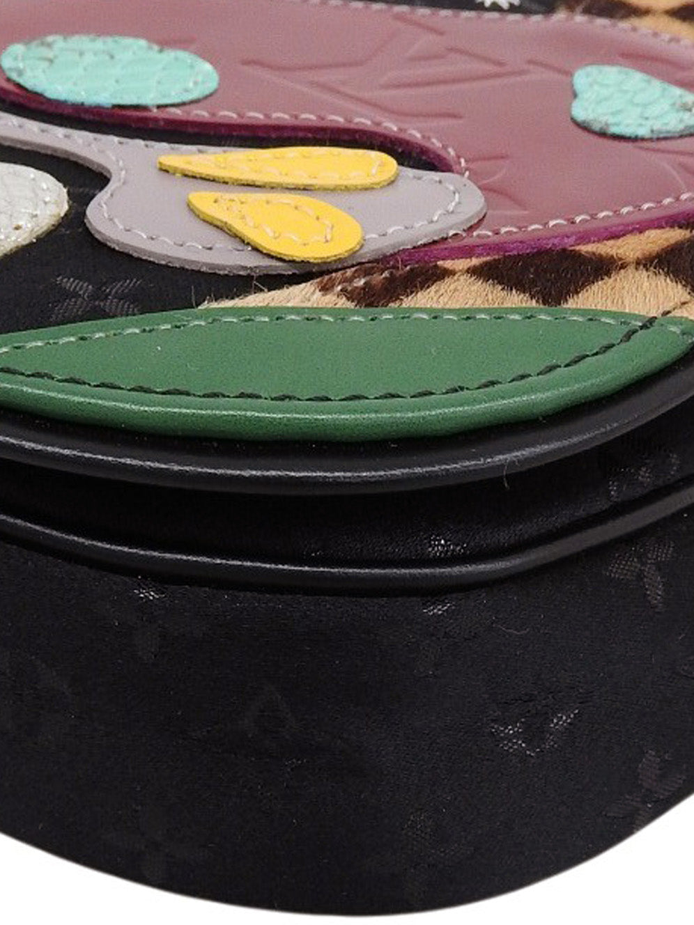 2002年製 コントドゥフェミュゼット ブラック