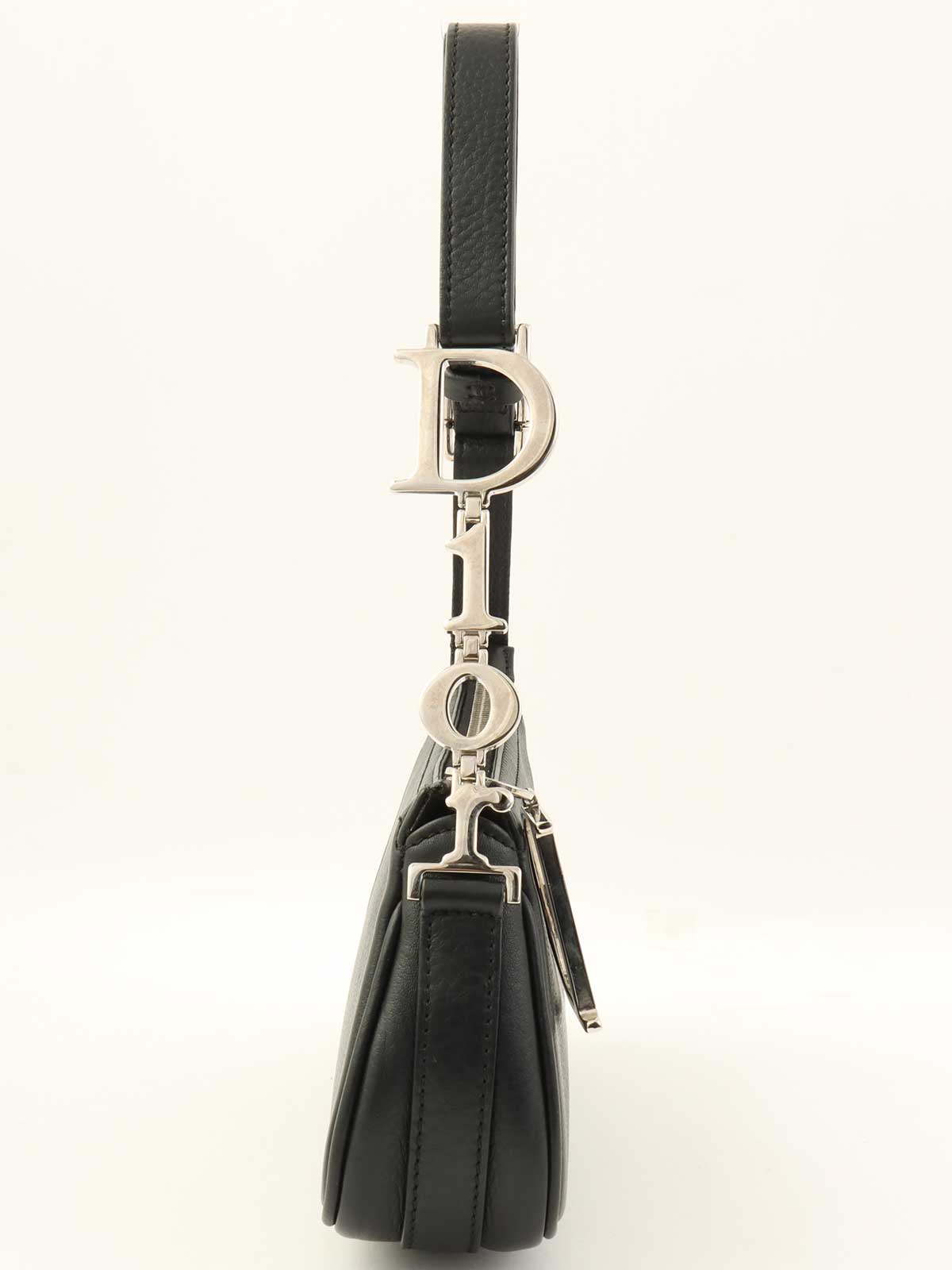 ロゴプレートワンショルダーバッグ ブラック