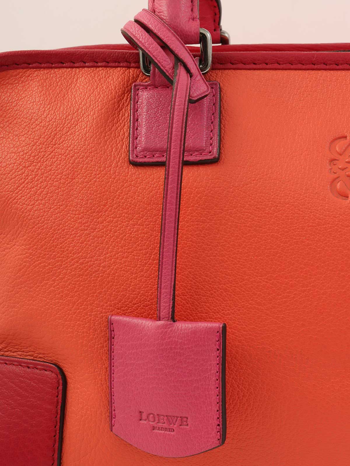 Anagram Amazona Boston Bag in Orange/Pink/Red