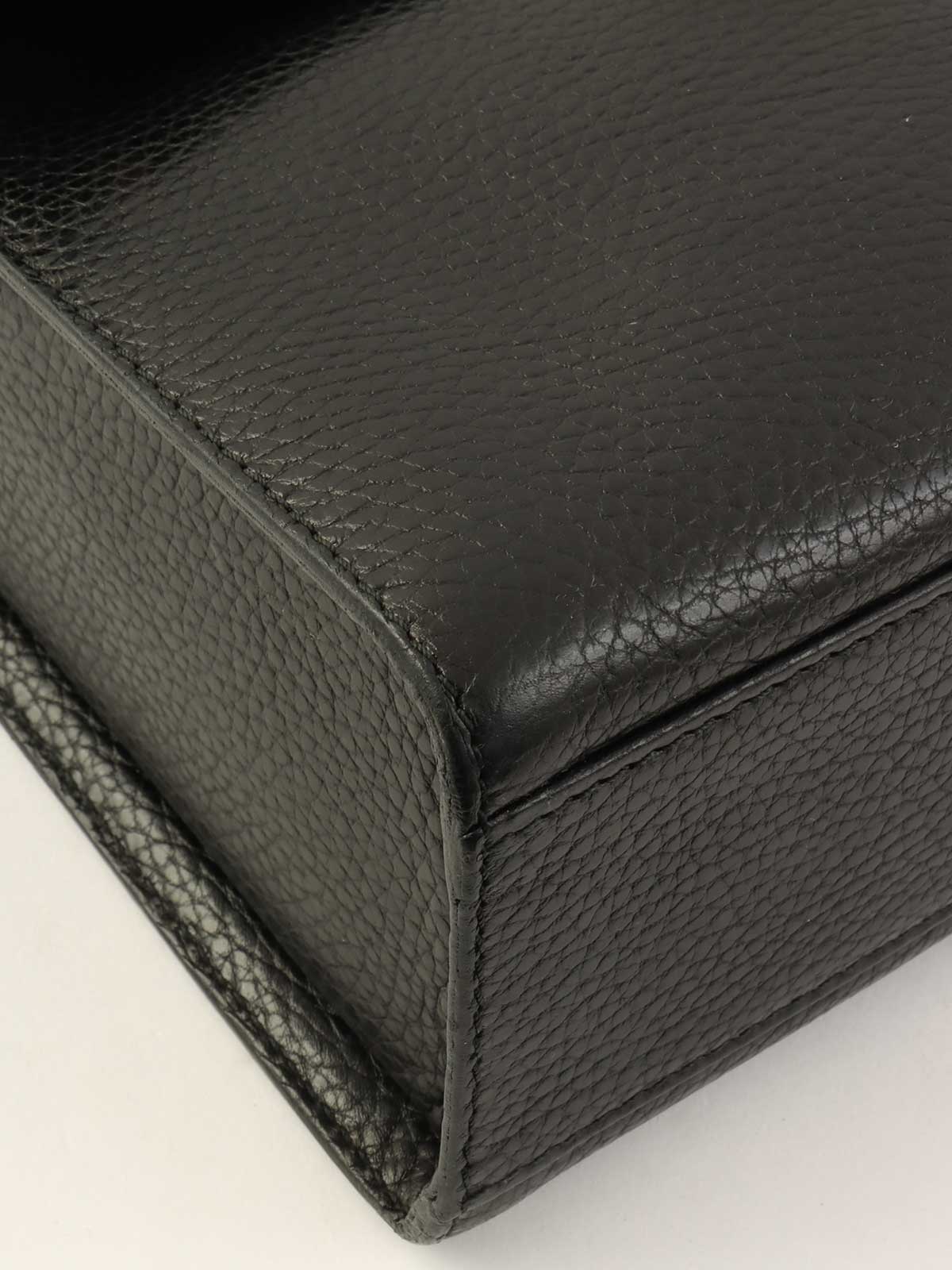 サークルロゴプレートショルダーバッグ　ブラック