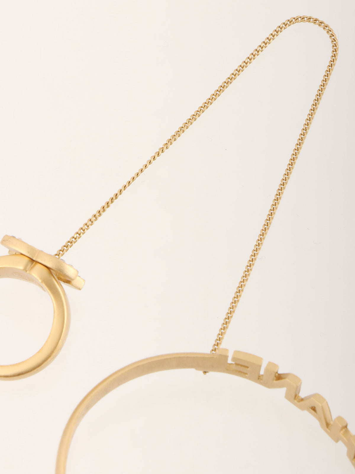 2001年製 CCマークラインストーンリング付きバングル ゴールド